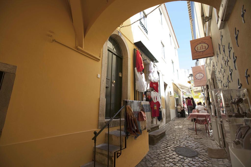 Lovely Apartment In Sintra Esterno foto